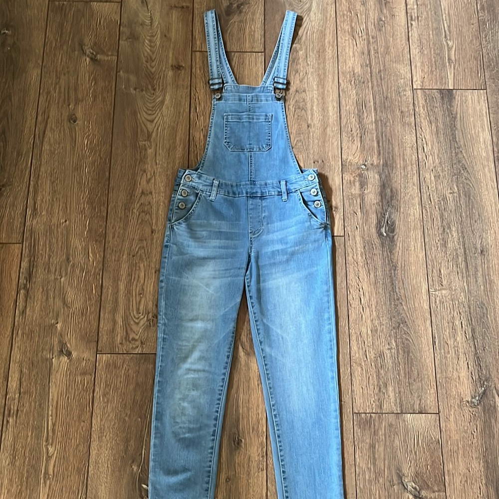 Overalls - Picture 3 of 6
